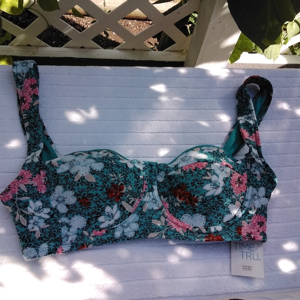 Time And Tru Women's Printed Balconette Swimsuit Top Sz: M  (Multicolor)